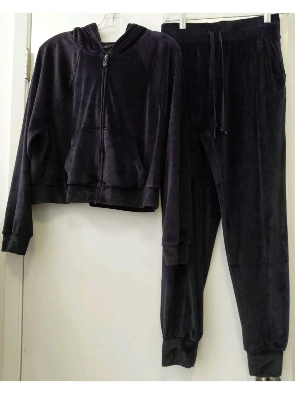Victoria Secret On Point Velour Jogging Suit Full Zip Small Medium Black